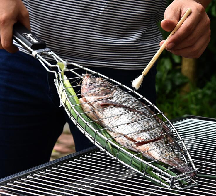 BBQ Fish Grill Chromed With Black PP Handle, Length 58cm Cooking Area 29x10cm - Image 2
